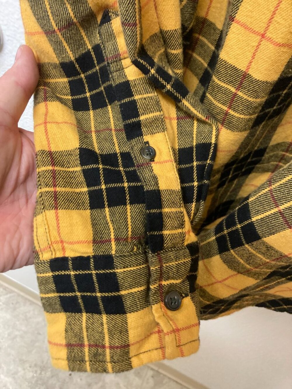 ARIZONA Jean Company Black and Yellow Plaid Flannel Shirt Outdoors Country (L) - Picture 3 of 6
